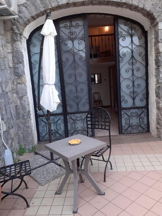 Bed and Breakfast La Dacia Di Gina Ravello Exterior foto